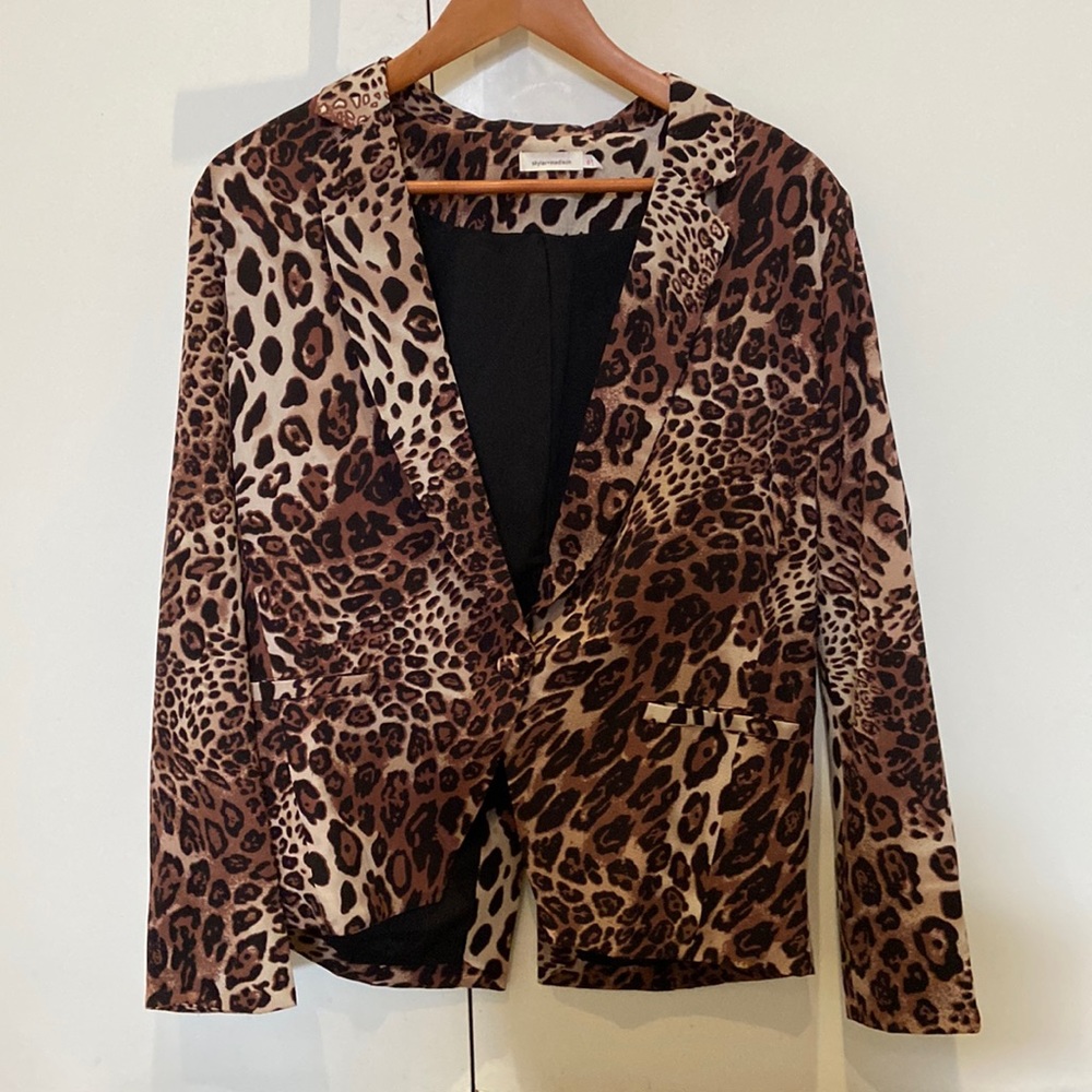 Leopard Print Blazer